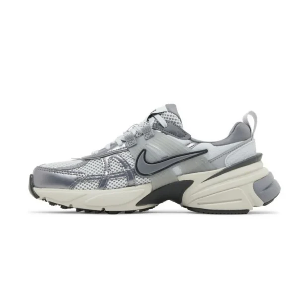 Nike V2K Run 'Pure Platinum Wolf Grey'