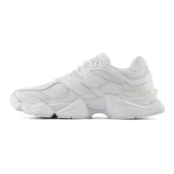 New Balance 9060 – Triple White