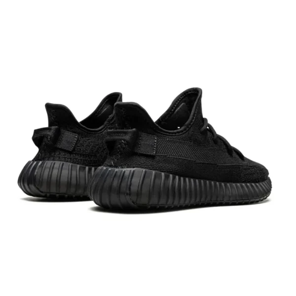 Adidas Yeezy Boost 350 V2 – Onyx