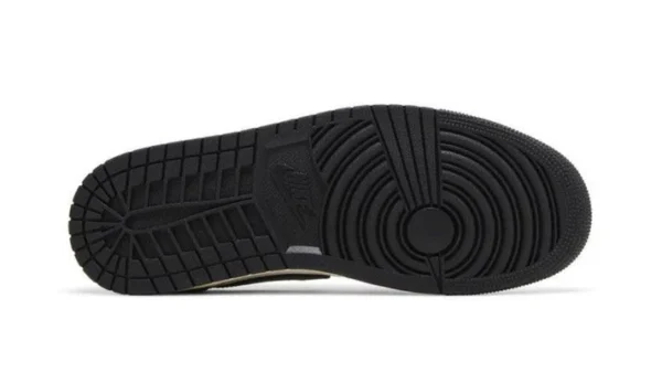 Air Jordan 1 Retro Low OG 'Mocha'